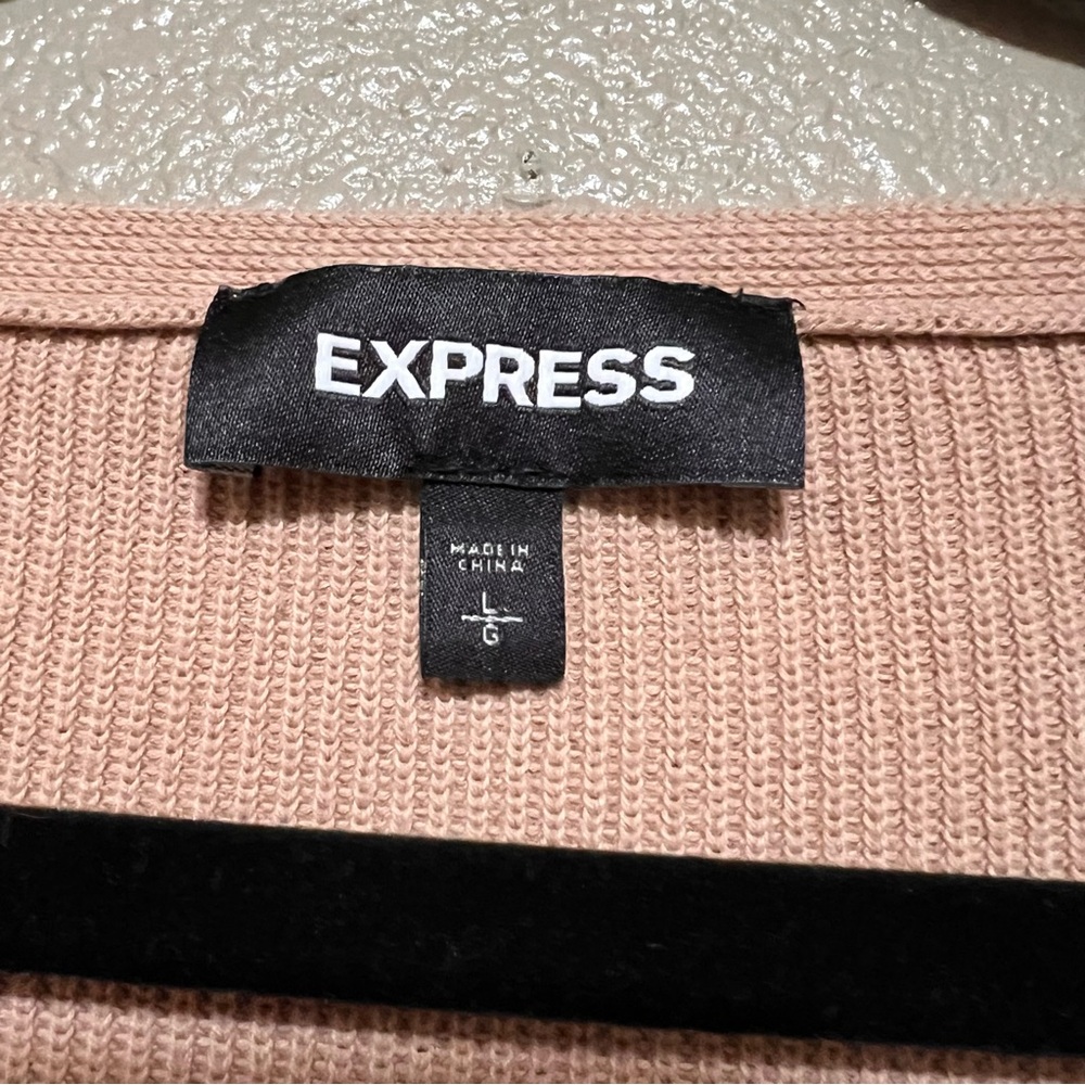 Express Dusty Rose V-Neck Knit Sweater 3/4 Sleeves Cozy Ribbed Dressy Casual - Picture 3 of 4